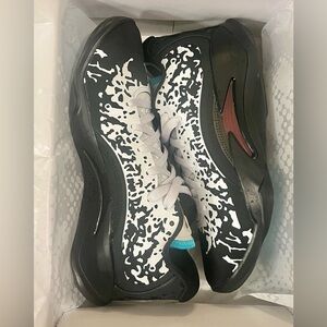 Nike Jordan Zion 3 Size 6.5 Youth Shoes